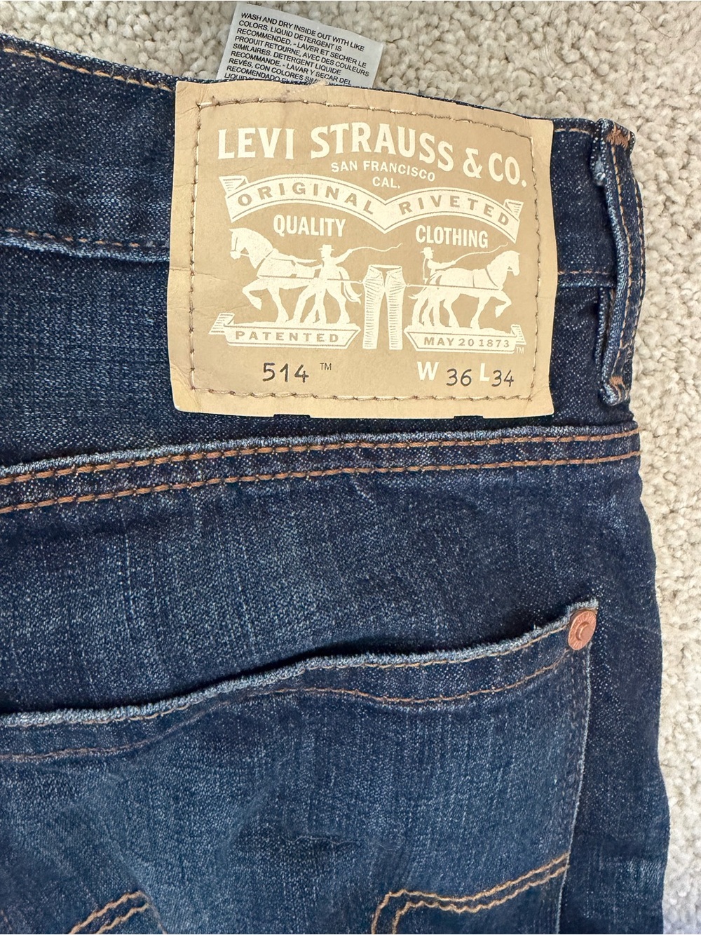 Levi's men's Straight Leg Jeans in Dark Blue Denim